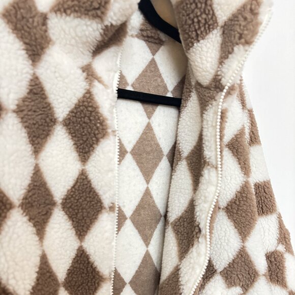 Pretty Garbage Checkered Fuzzy Fleece Jacket - Picture 4 of 4